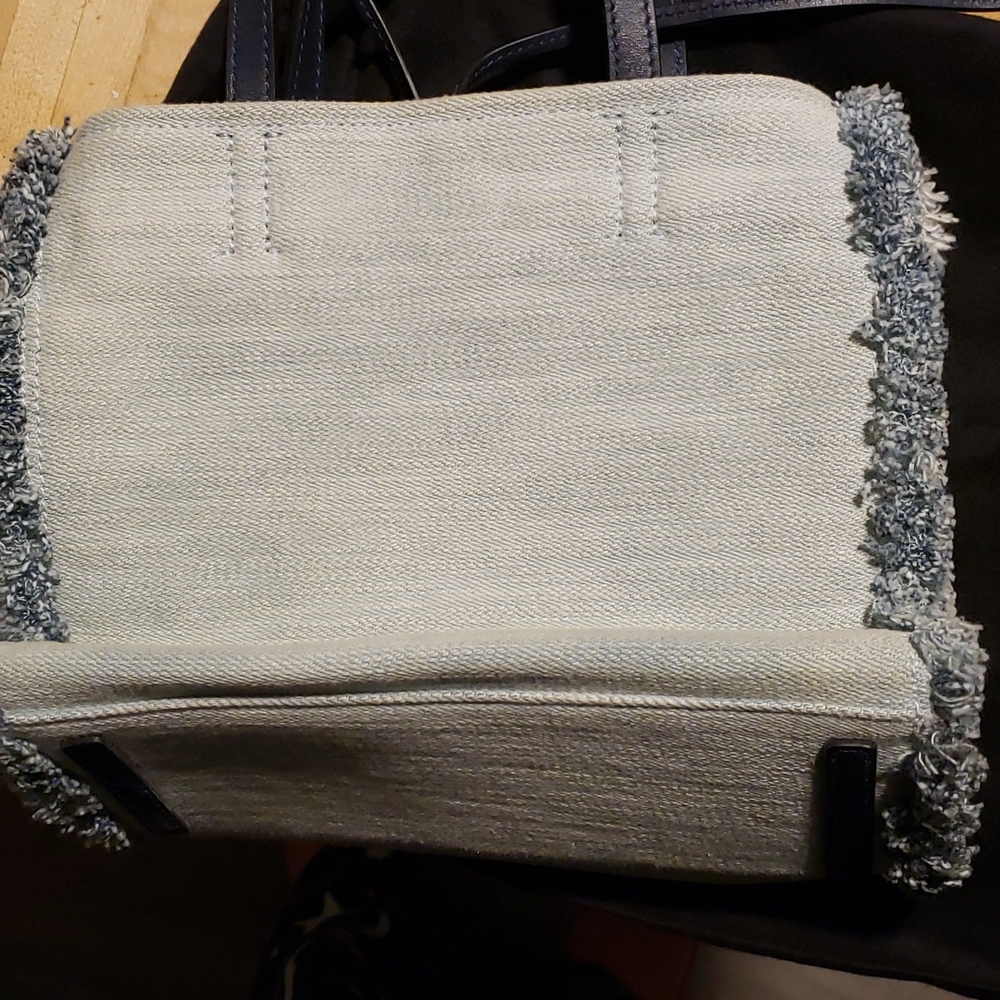Kate Spade small tote - Picture 12 of 12